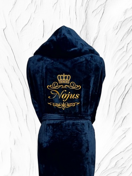 Siuvinėtas vardinis chalatas 